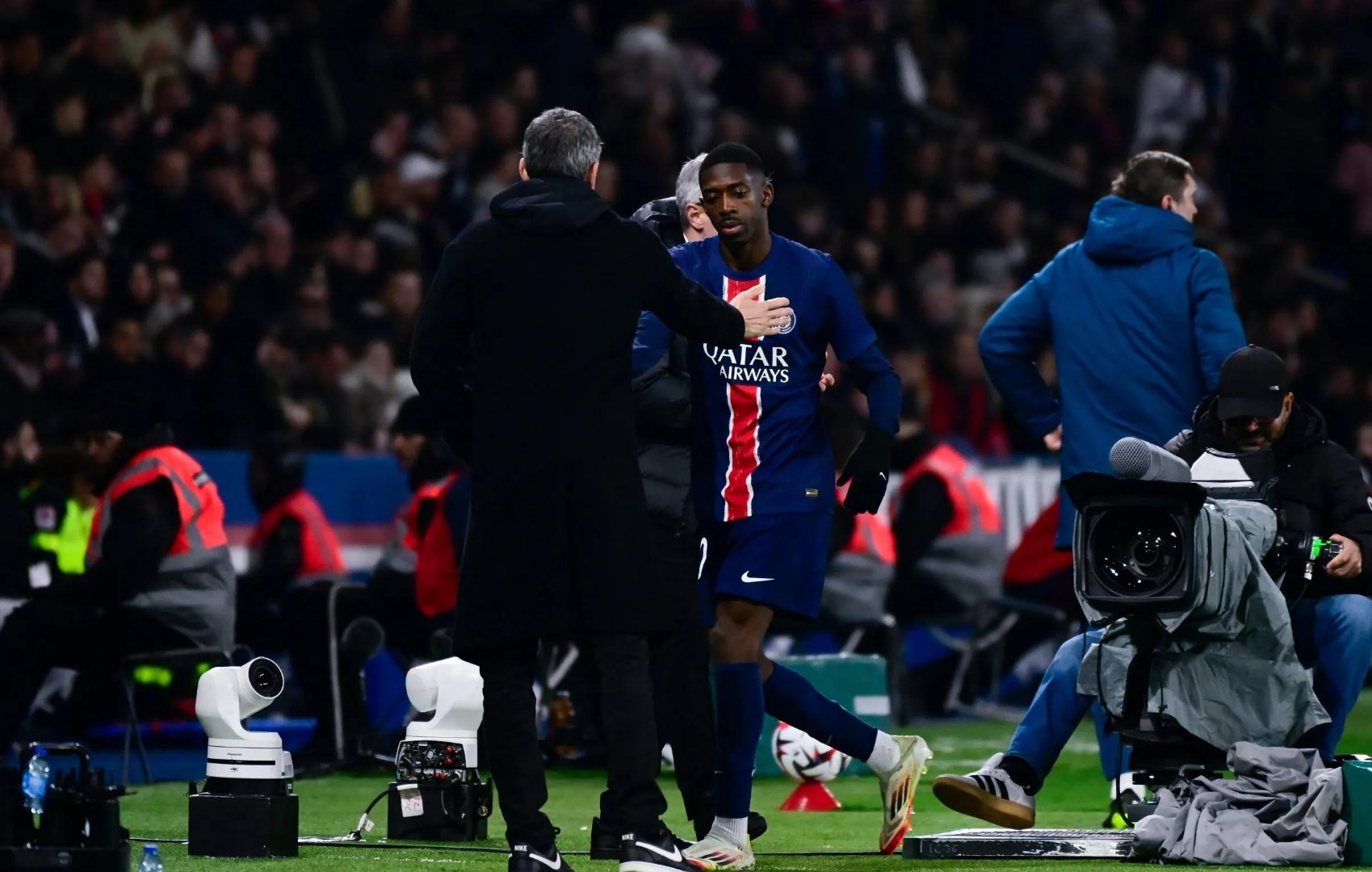 KAIYUN体育赛事直播平台国际比赛日多特蒙德备战法国杯，止住颓势细节曝光，媒体盛赞，控场能力受关注的简单介绍